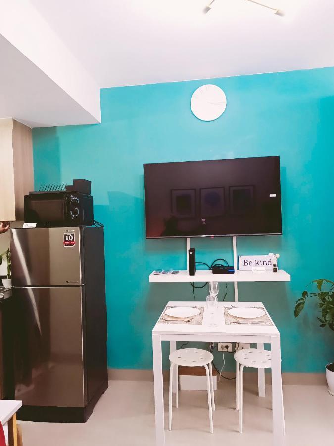 Shore 2 Residences 1Br Deluxe Room In Moa Complex 마닐라 외부 사진